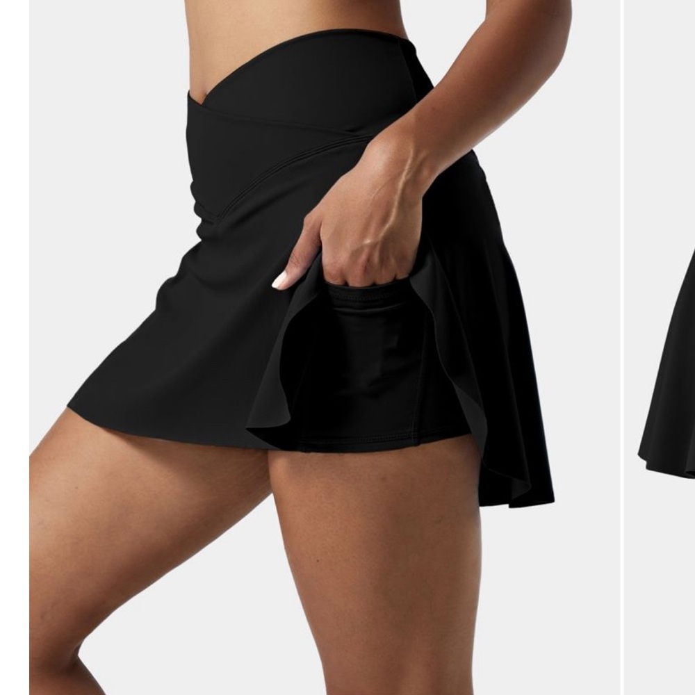 New Halara 	Everyday Airy Crossover 2-in-1 Side Pocket Cool Touch Tennis Skirt